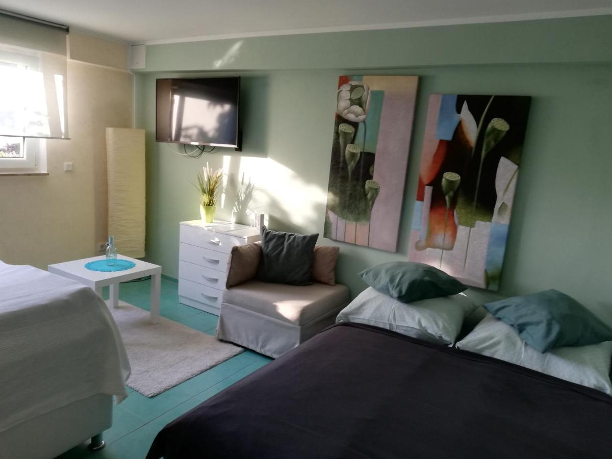 Maison Madlene Frickenhausen  ภายนอก รูปภาพ